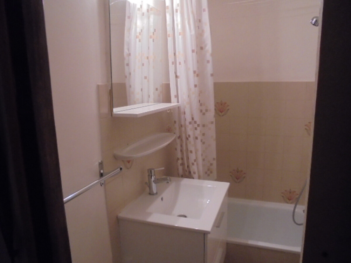 Castel Des Neiges B – Studio 24m² au pied des pistes - Photo 3