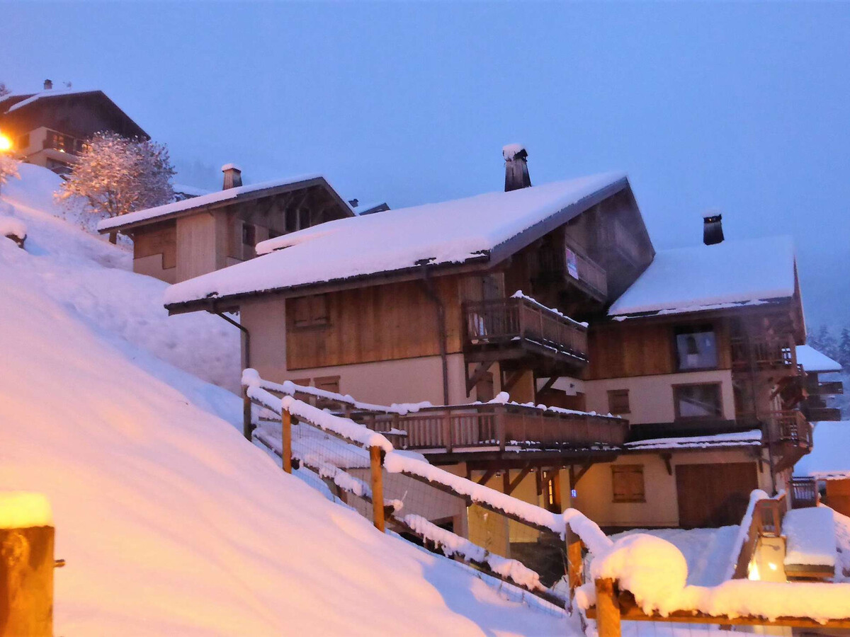 Appartement 2 chambres Arêches, terrasse et équipements ski - Photo 13