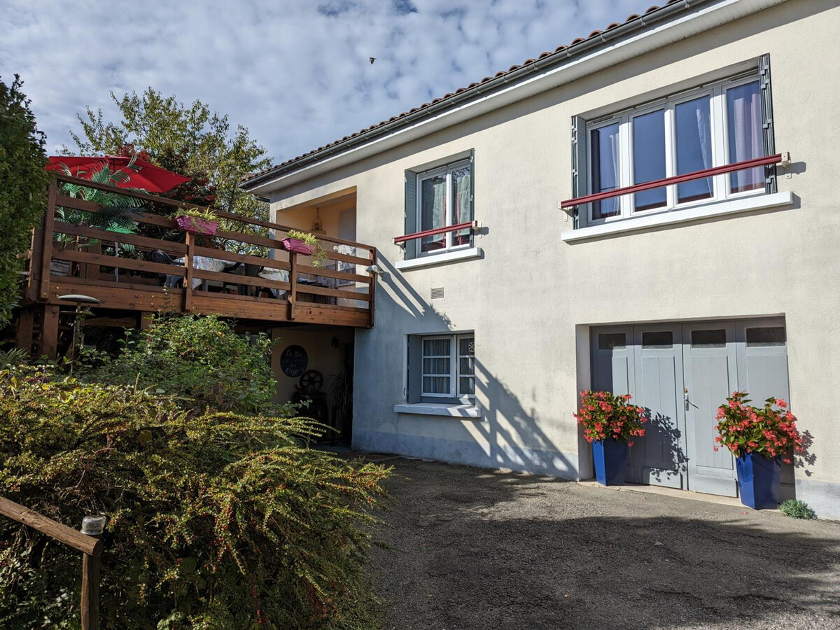 Appartement 2 chambres avec terrasse et jardins à Barbezieux - Photo 4