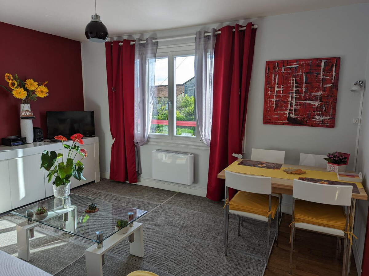 Appartement 2 chambres avec terrasse et jardins à Barbezieux - Photo 5