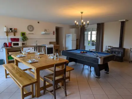 Maison indépendante en pierre, 3 chambres, WiFi et Parking près de Villefagnan - Photo 2
