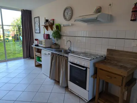 Maison indépendante en pierre, 3 chambres, WiFi et Parking près de Villefagnan - Photo 11