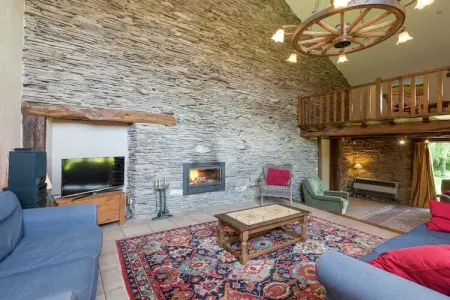 Gîte Jevigné : 5 chambres, forêt ardennaise, 8 km des pistes : photo 6