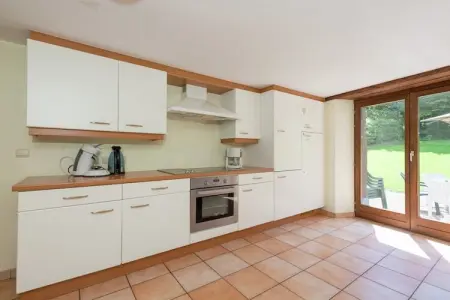 Gîte Jevigné : 5 chambres, forêt ardennaise, 8 km des pistes : photo 7