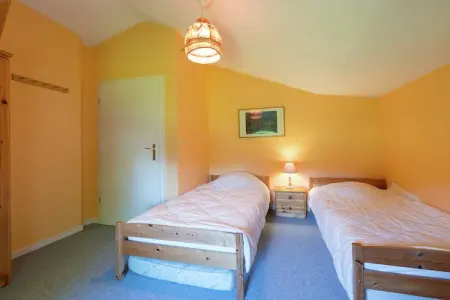 Gîte Jevigné : 5 chambres, forêt ardennaise, 8 km des pistes : photo 10