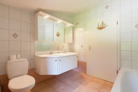 Gîte Jevigné : 5 chambres, forêt ardennaise, 8 km des pistes : photo 16