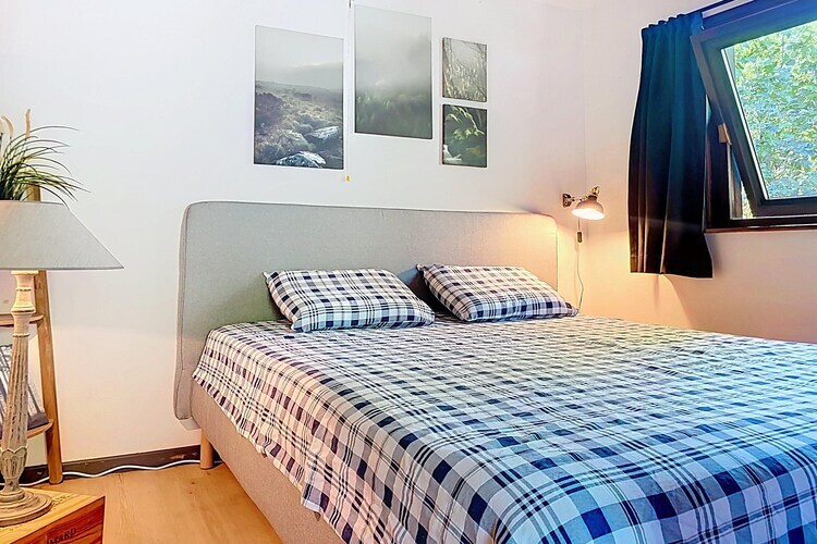Chalet en bois en forêt, Oignies - 6 personnes - Photo 4