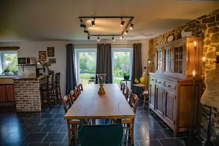 Le Grenier de Louise, gîte 9 pers. Gimnée : photo 3