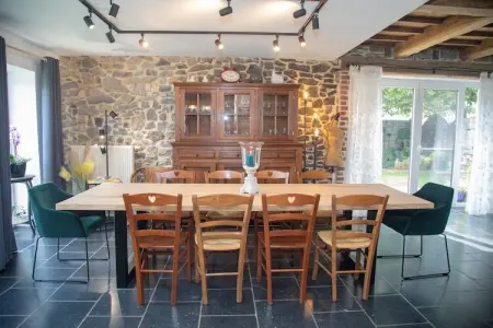 Le Grenier de Louise, gîte 9 pers. Gimnée : photo 10