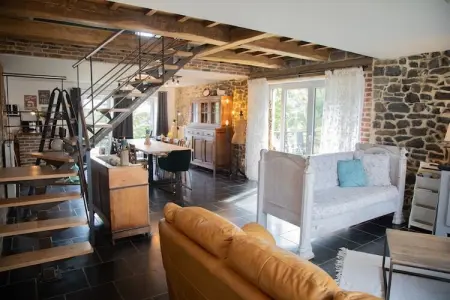 Le Grenier de Louise, gîte 9 pers. Gimnée : photo 13