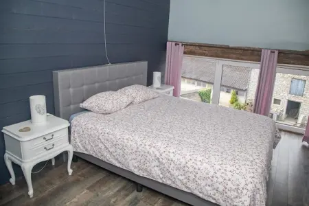Le Grenier de Louise, gîte 9 pers. Gimnée : photo 21