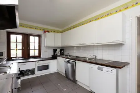 Ecole, Maison à Deiffelt près de la forêt - Photo 3