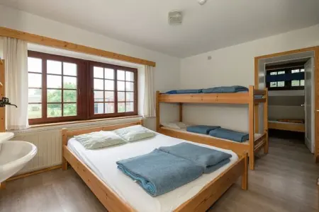 Ecole, Maison à Deiffelt près de la forêt - Photo 15