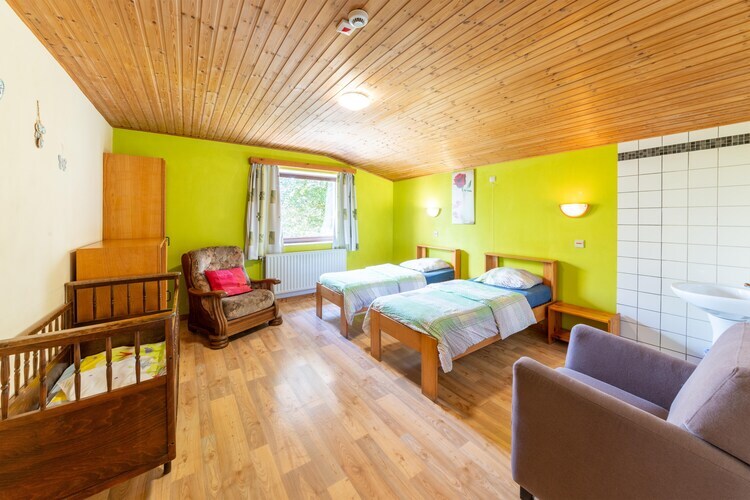 Claire Fontaine – Maison 18 pers. au bord de l'Ourthe - Photo 18