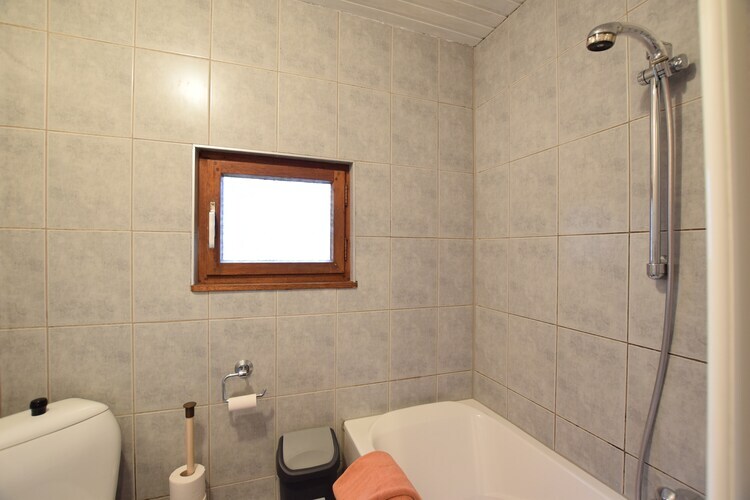 Chalet La Buresse à Bouillon-Noirefontaine, animaux acceptés - Photo 16