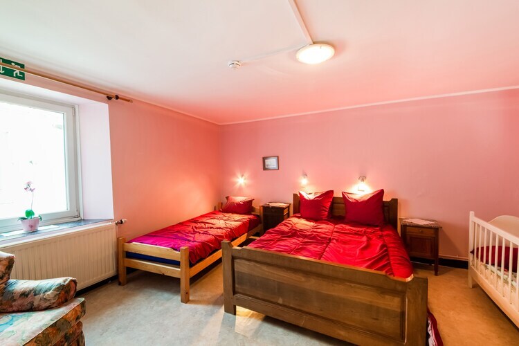 Les Bûcherons : maison 15 pers., 6 chambres à Awenne - Photo 15