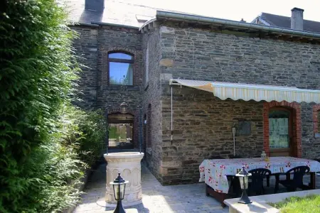 Gîte des Alouettes : maison 9 pers., sauna et terrain de pétanque : photo 1