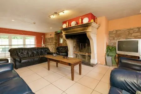 Gentilhommière du Broux – 6 chambres pour 14 personnes : photo 11