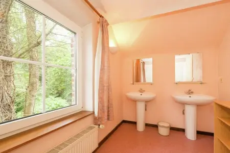Gentilhommière du Broux – 6 chambres pour 14 personnes : photo 26