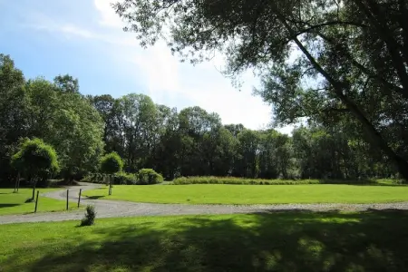 Gentilhommière du Broux – 6 chambres pour 14 personnes : photo 28