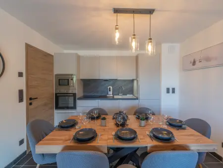 Appartement spacieux proche des pistes avec garage et wifi à Courchevel 1650 : photo 5