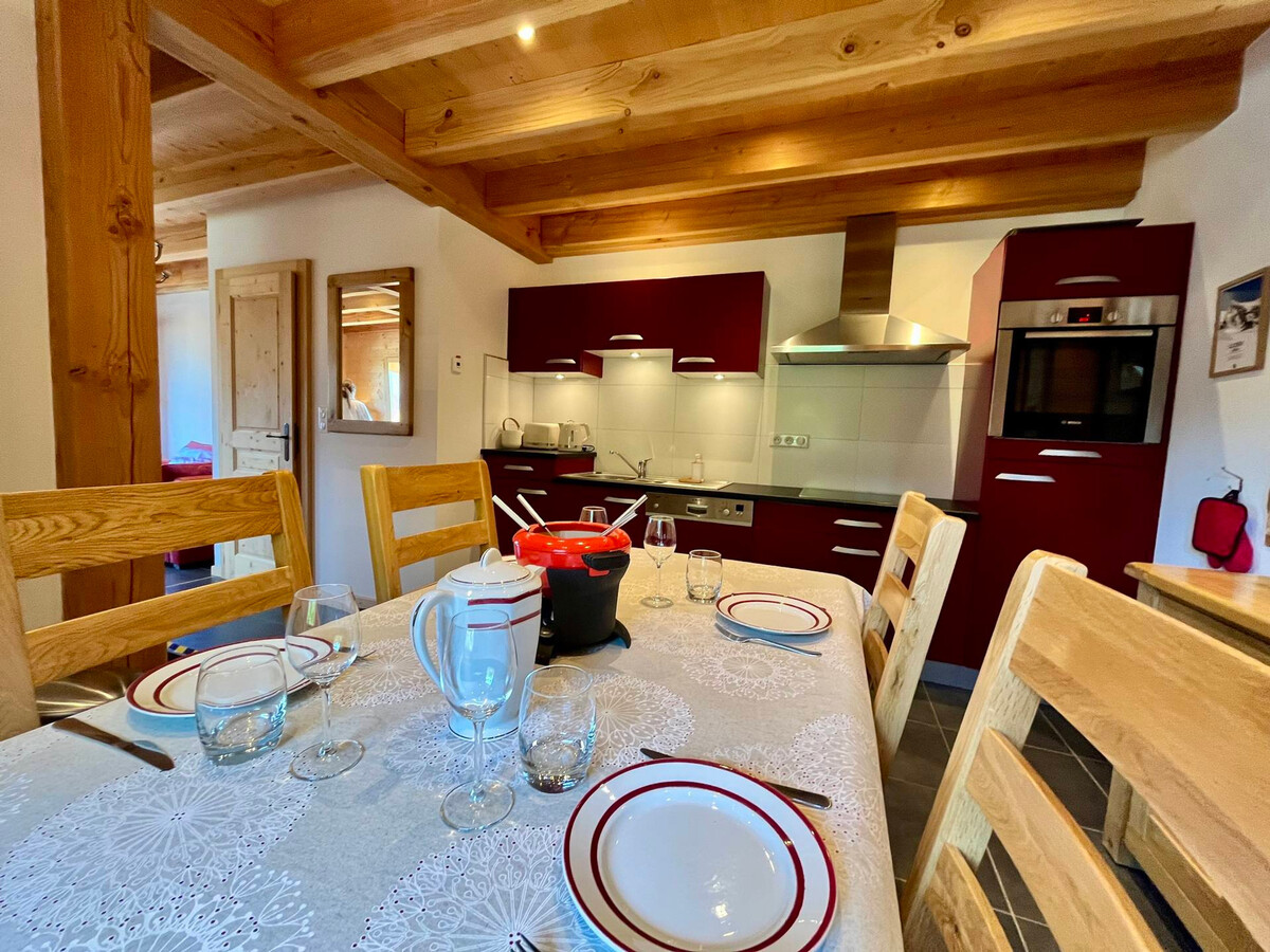 Demi-chalet 6 pers à Samoëns, cheminée, balcon sud et garage - Photo 4