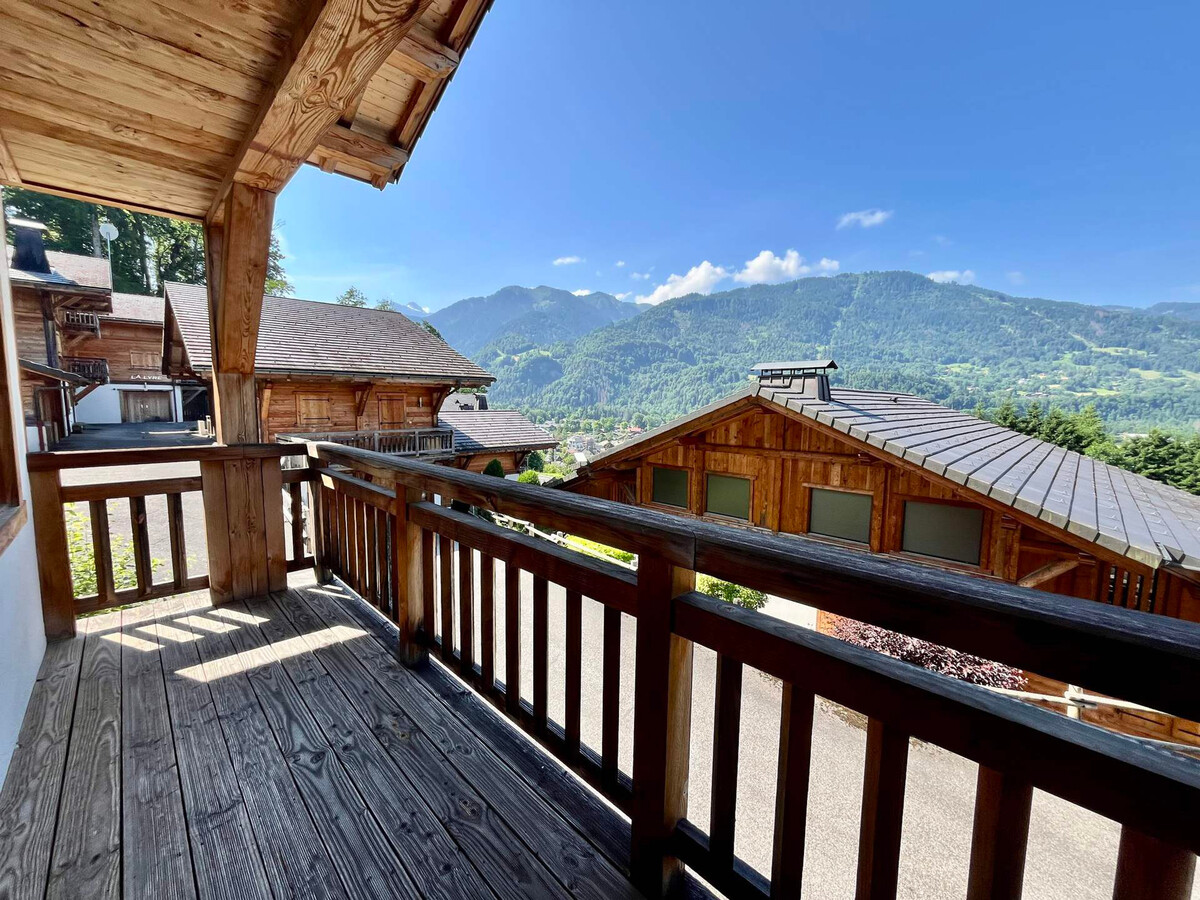 Demi-chalet 6 pers à Samoëns, cheminée, balcon sud et garage - Photo 10