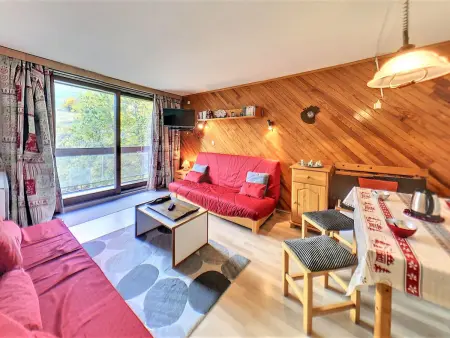 Location appartement à Le Corbier, Studio confortable, skis aux pieds, balcon, accès piscine chauffée