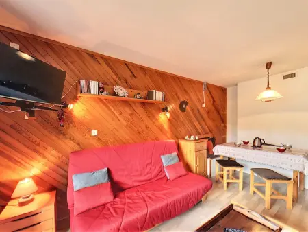 Studio confortable, skis aux pieds, balcon, accès piscine chauffée - Photo 3