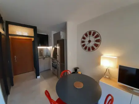 Studio rénové 28m² balcon montagne à Brides-les-Bains : photo 7