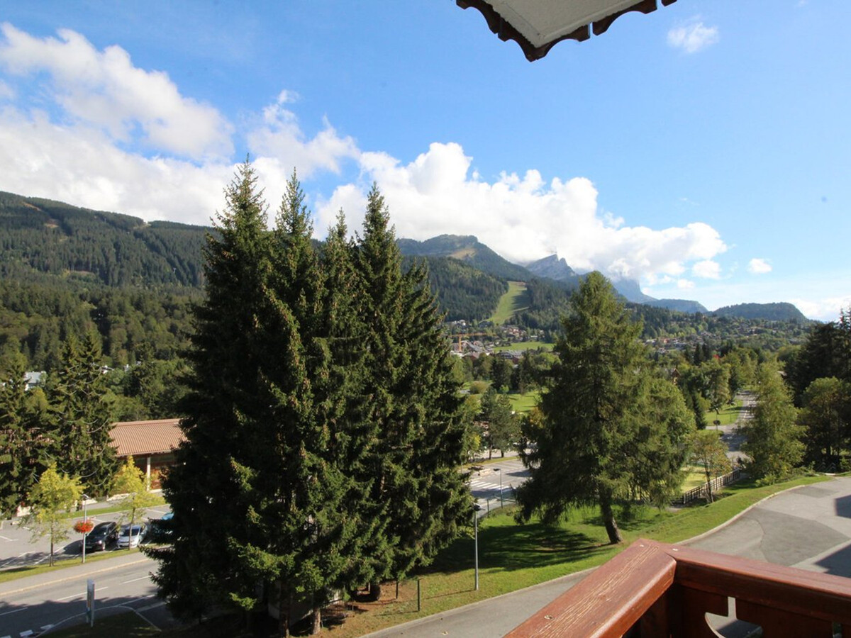 Appartement 6 pers aux Carroz, balcon et accès skis - Photo 8