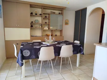 T2 cabine avec terrasse Sud et parking à Saint-Cyprien, accès Marina : photo 6