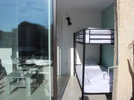 T2 cabine avec terrasse Sud et parking à Saint-Cyprien, accès Marina : photo 13