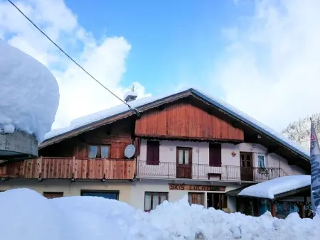 Location appartement à Arêches Beaufort, Appartement cosy 6 pers. avec balcon au village, proche parking et local à skis
