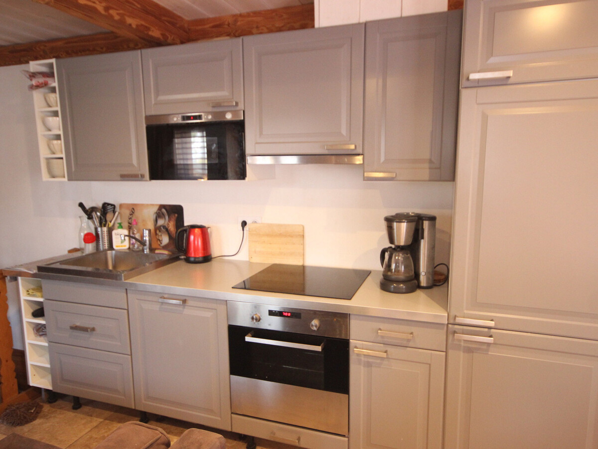 Spacieux appartement 5 pièces près des pistes, jusqu'à 12 personnes, parking et balcons - Photo 5