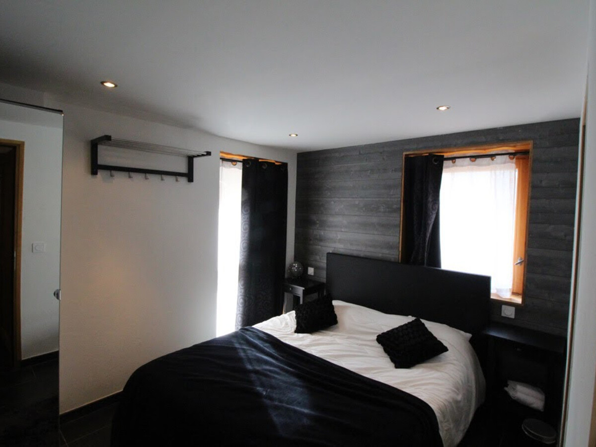 Spacieux appartement 5 pièces près des pistes, jusqu'à 12 personnes, parking et balcons - Photo 7