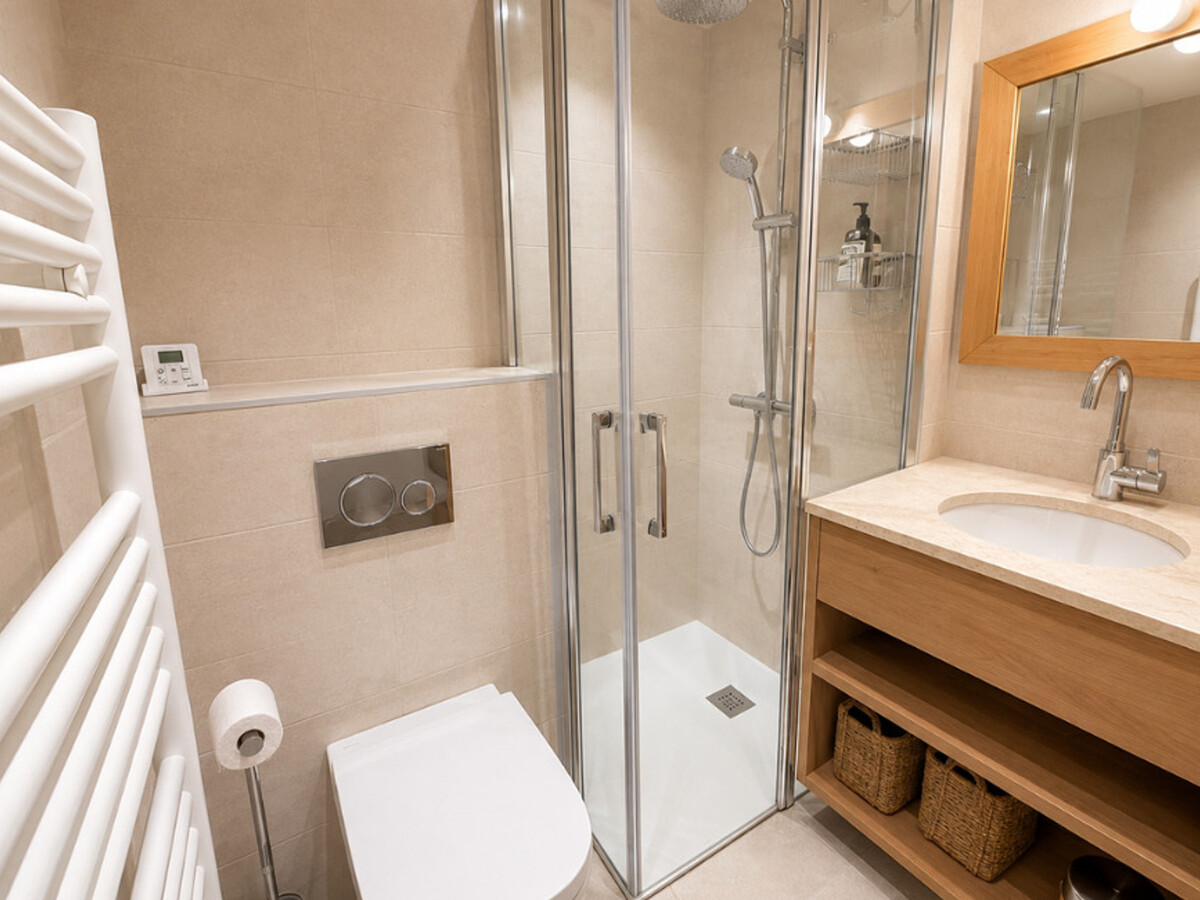 Appartement 4P 8 pers, cheminée et vue vallée à Saint-Martin-de-Belleville - Photo 12