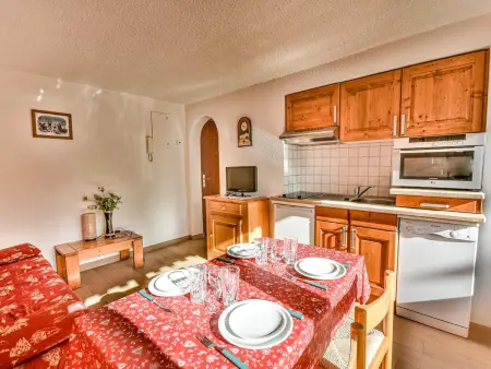 Location appartement à Les Gets, Grizzli- Charmant T2 skis aux pieds, piscine et tennis, accès direct pistes