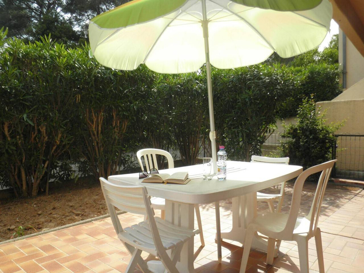 Appartement 3P rez-de-jardin, piscine et plage à 600m - Photo 13