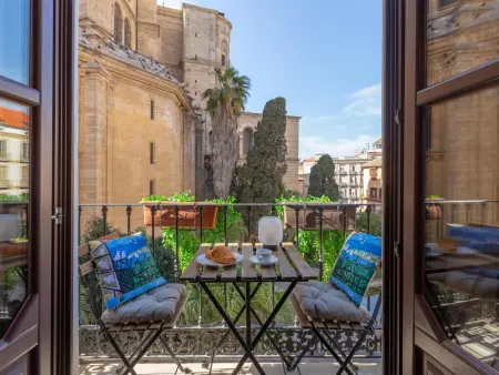 Location appartement à Málaga, Appartement lumineux 3 ch. avec clim et Wi-Fi au centre de Malaga, animaux bienvenus