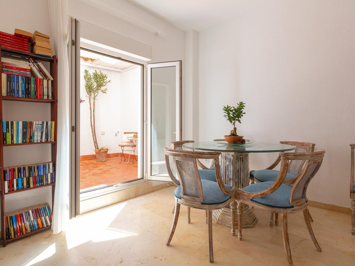 Appartement 2 ch avec patio à Málaga, près Picasso - Photo 3