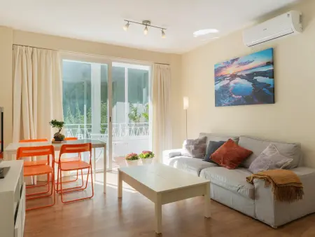 Appartement confortable avec terrasse ensoleillée à proximité du centre-ville de Málaga - Photo 1