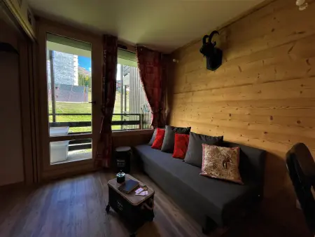 Studio cabine 4 pers aux Menuires, balcon sud, pied des pistes - Photo 2