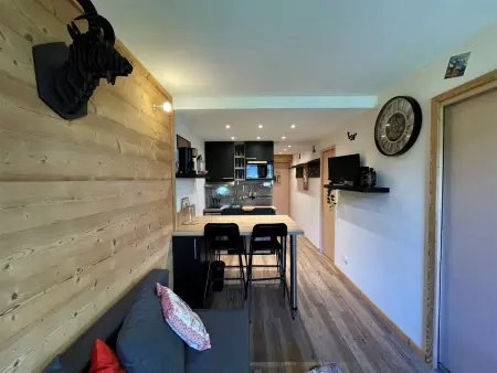 Studio cabine 4 pers aux Menuires, balcon sud, pied des pistes - Photo 3