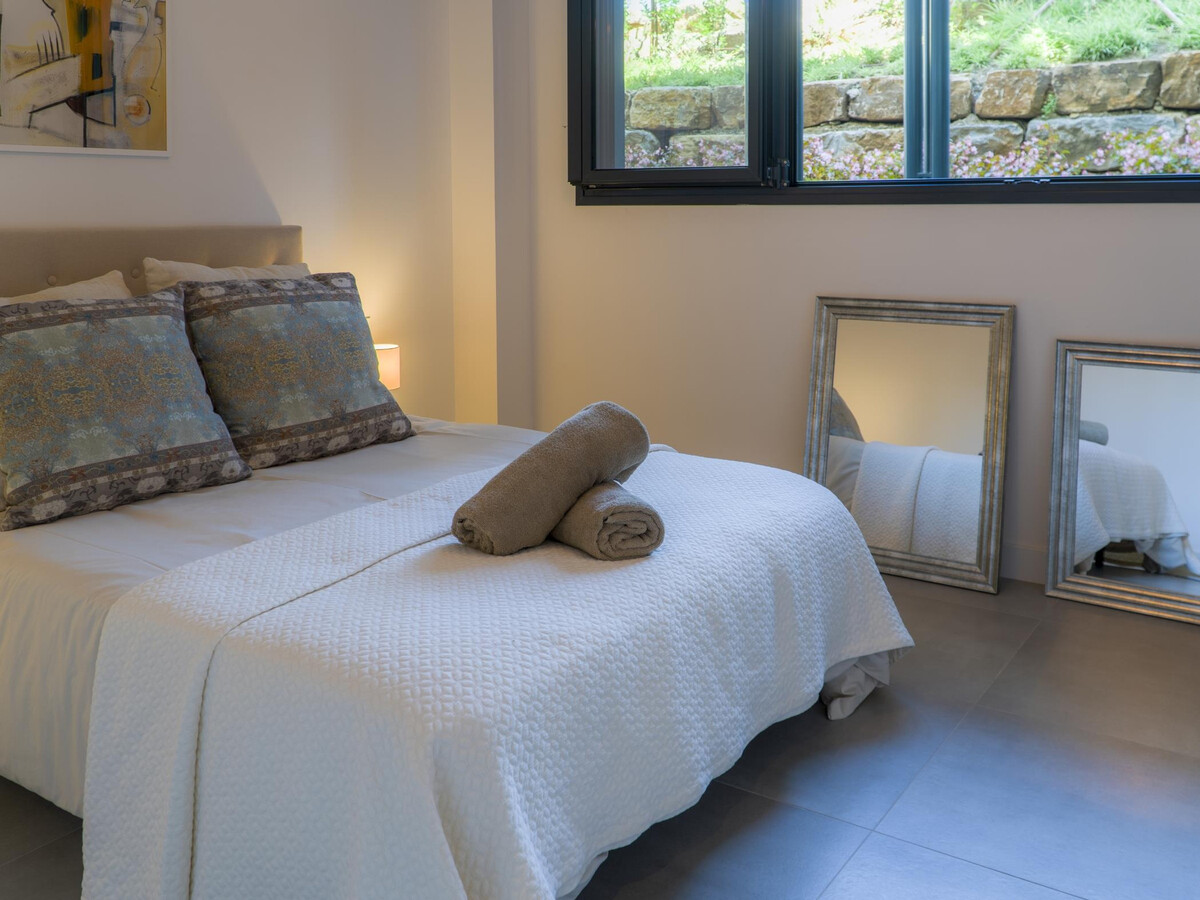 Appartement 4 pers. avec piscine et jacuzzi à Estepona - Photo 12