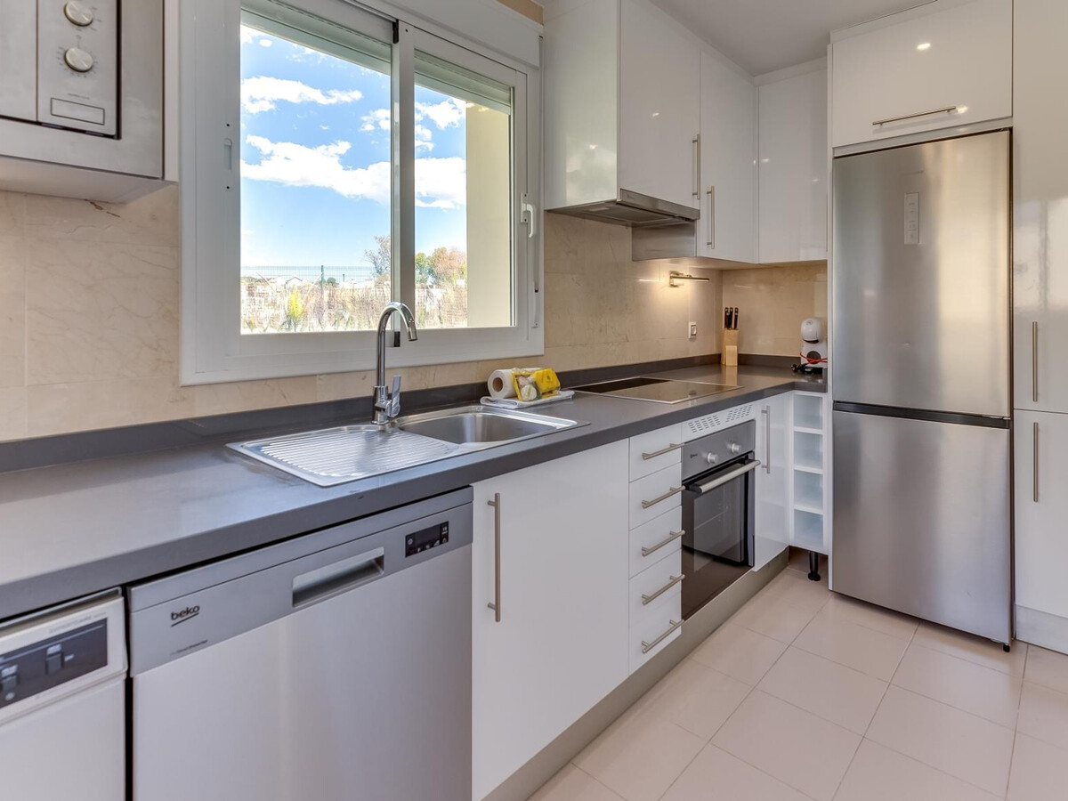 Appartement bohème tropical avec piscine, Golden Mile Marbella - Photo 24
