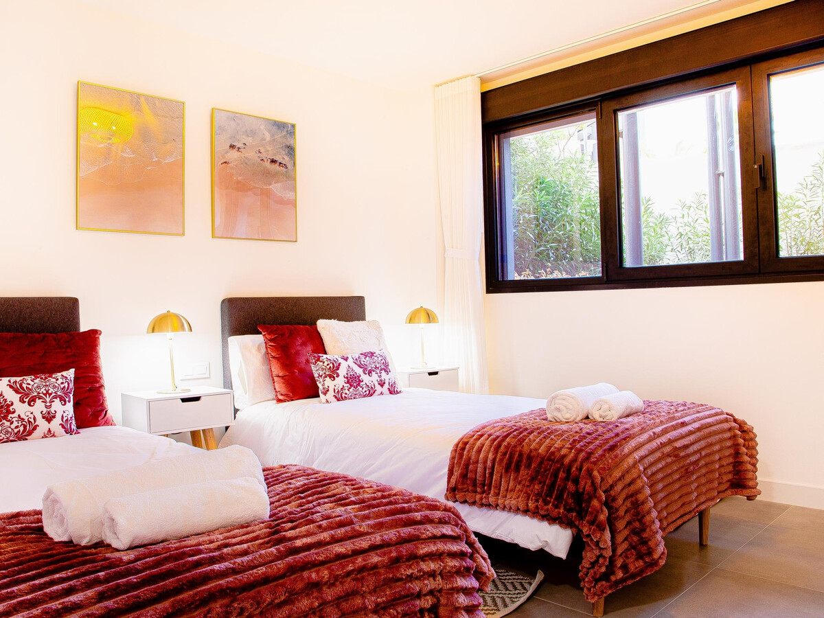 Appartement de luxe à Estepona avec piscine et spa - Photo 7