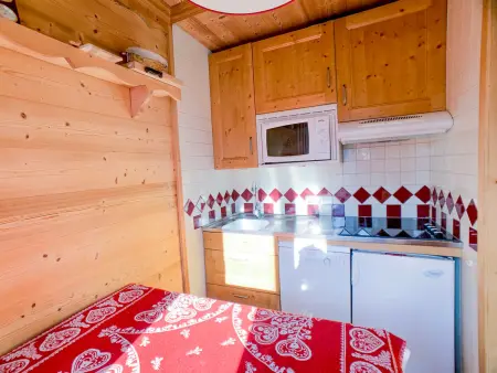Studio rénové aux pieds des pistes à Tignes, balcon Sud : photo 8