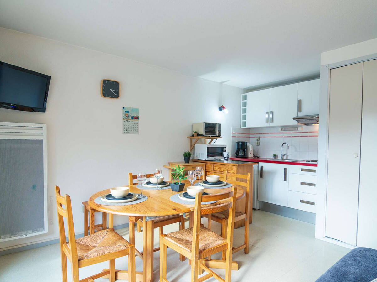 Appartement 6 personnes Saint-Lary, balcon montagne et parking - Photo 2