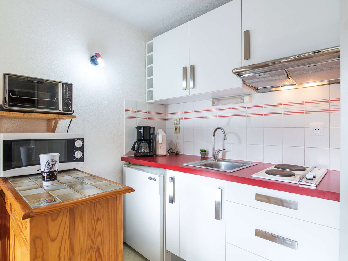 Appartement 6 personnes Saint-Lary, balcon montagne et parking - Photo 4